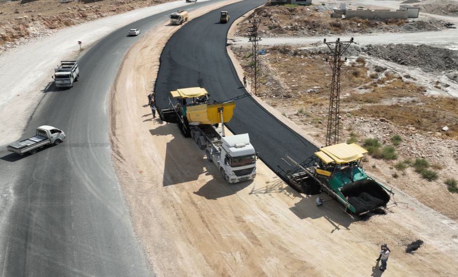 BÜYÜKŞEHİR, SANAYİ BÖLGELERİNİN ULAŞIM ÇİLESİNE SON VERİYOR