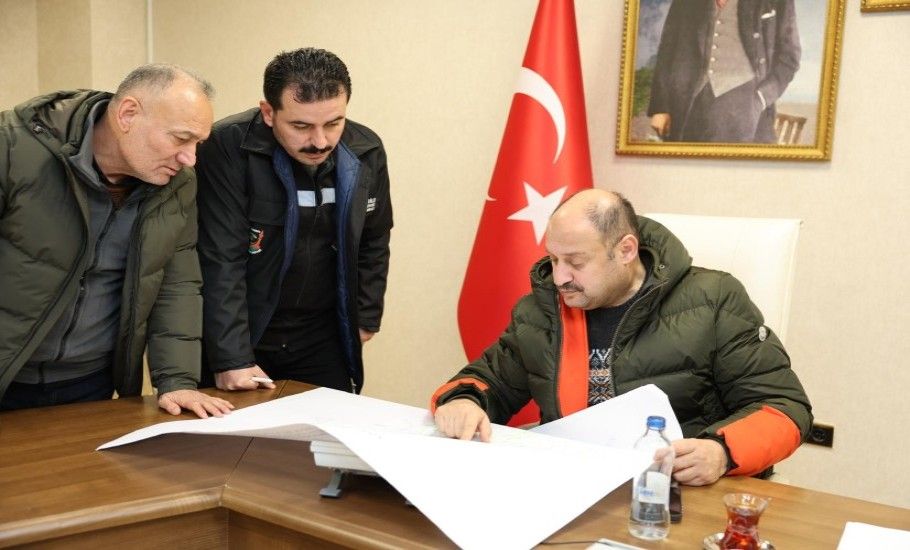 KARDAN KAPALI BULUNAN 940 KİLOMETRELİK YOL ULAŞIMA AÇILDI