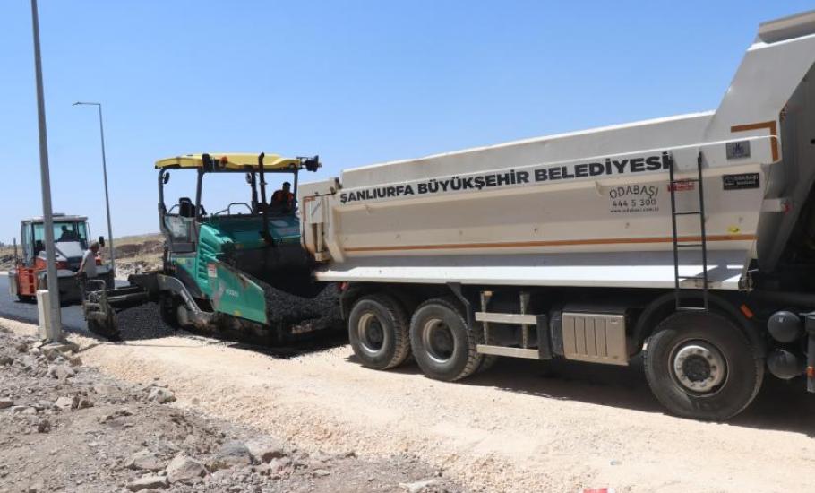 BÜYÜKŞEHİR, SEYRANTEPE’YE YENİ BİR YOL DAHA KAZANDIRIYOR