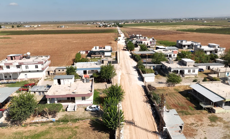 HARRAN’DA YOLLAR BÜYÜKŞEHİR’LE YENİLENİYOR