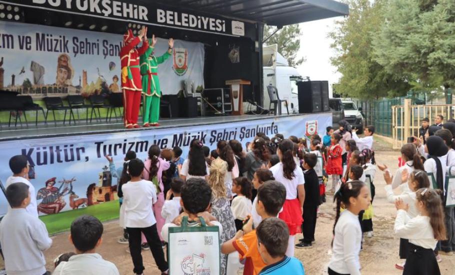 BÜYÜKŞEHİR, CUMHURİYET BAYRAMI’NDA ÇOCUKLARI SANAT VE TEKNOLOJİYLE BULUŞTURDU