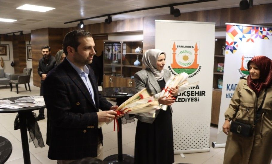 BÜYÜKŞEHİR BELEDİYESİ’NDEN KADINLAR GÜNÜ ETKİNLİĞİ