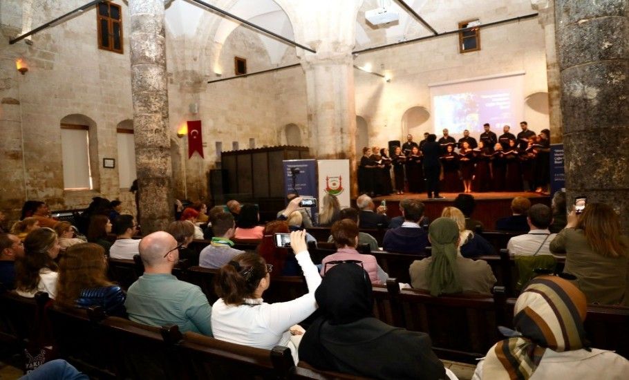 “MEZOPOTAMYA’NIN MUCİZELERİ” PROGRAMI ŞANLIURFA’DA YOĞUN İLGİ GÖRDÜ